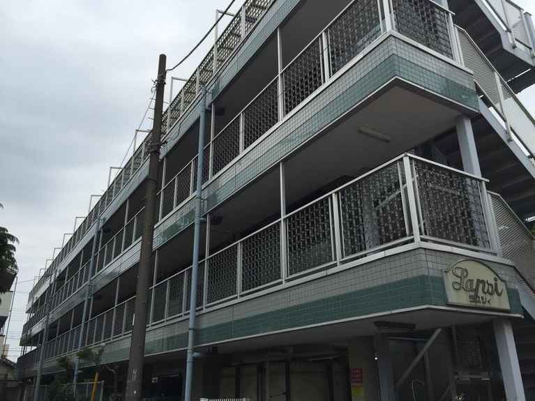 ラプシー 外観